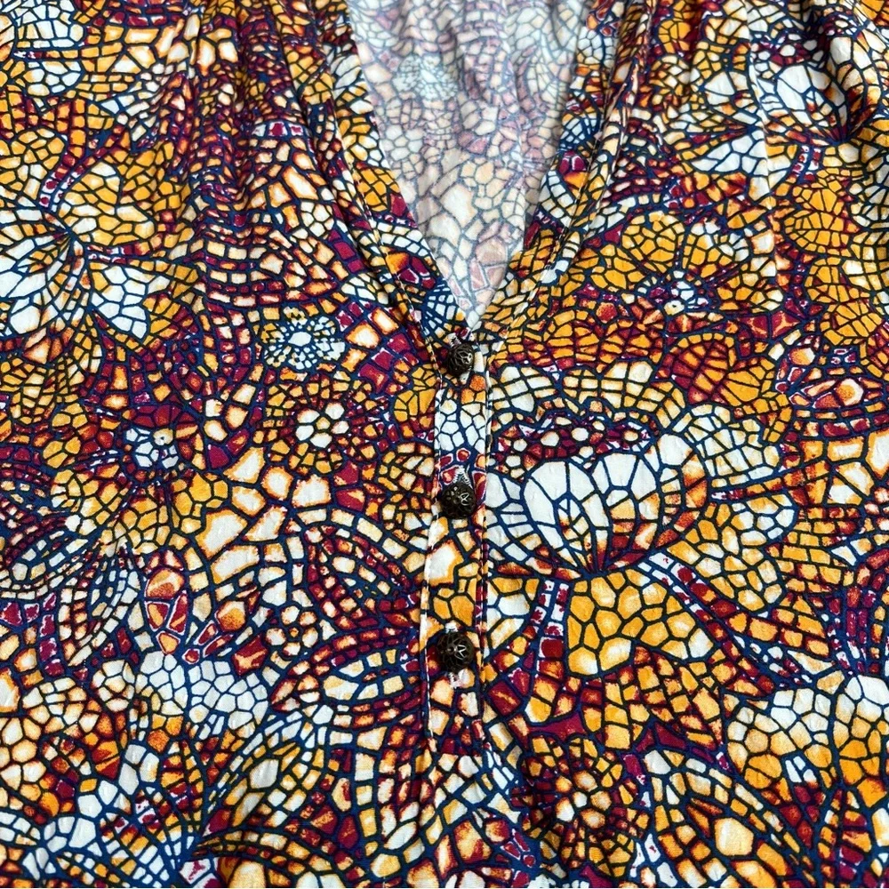 Anthropologie Maeve Kaleidoscope Mosaic Print Blouse Size Medium Boho V Neck Top - Picture 3 of 10